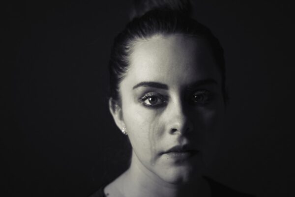 woman crying tears sad sadness 1867127